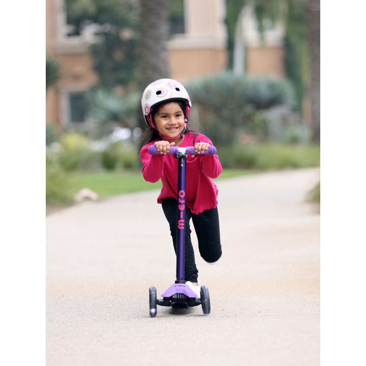 Trottinette enfant Maxi Micro Deluxe pliable Violet LED