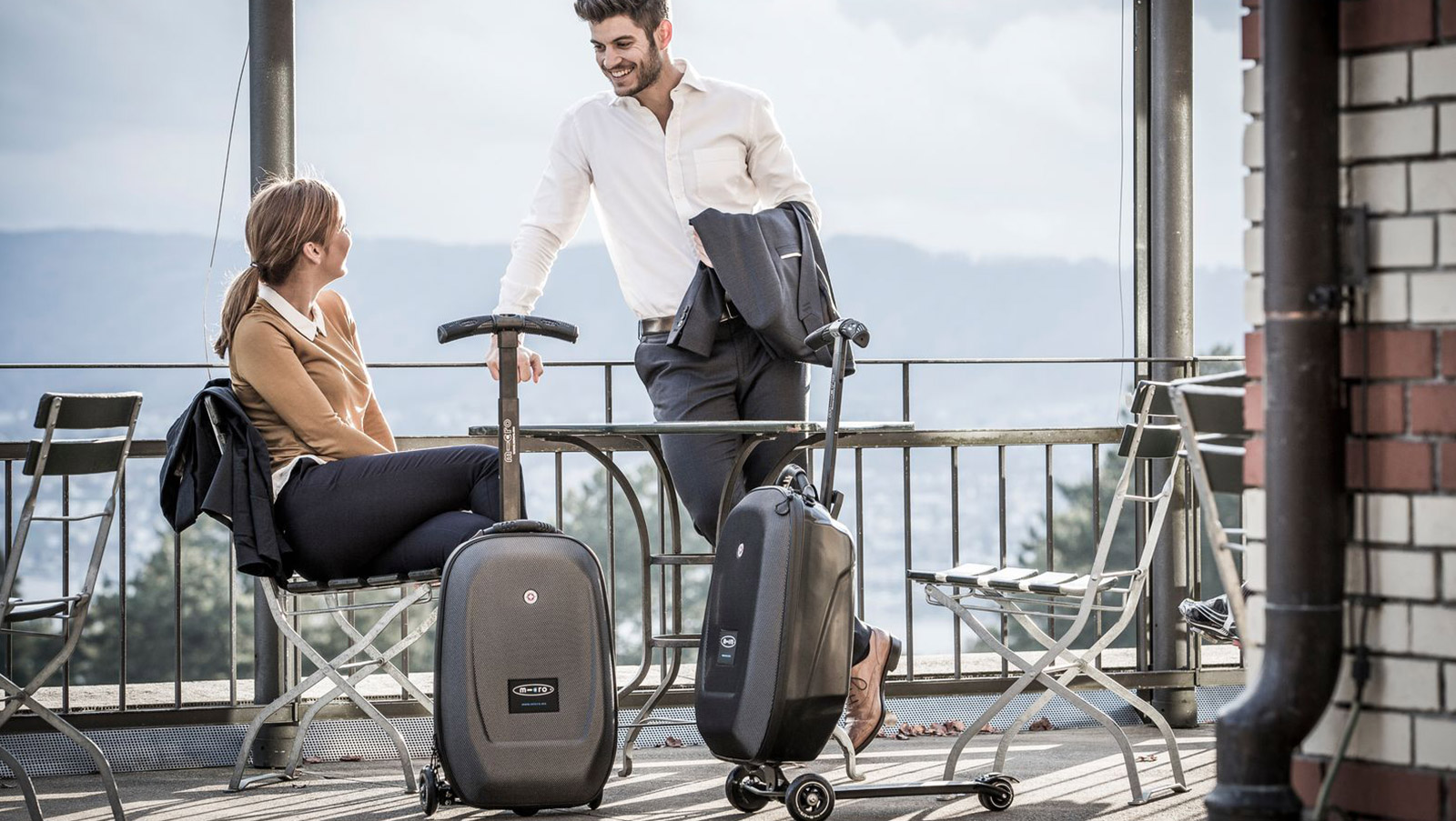 Image trottinette valise Micro Lugguage en collaboration avec Samsonite Image trottinette valise Micro Lugguage en collaboration avec Samsonite